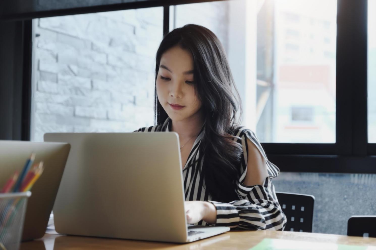 Professionelle Finanzanalyse und Modellierungsarbeit am Arbeitsplatz